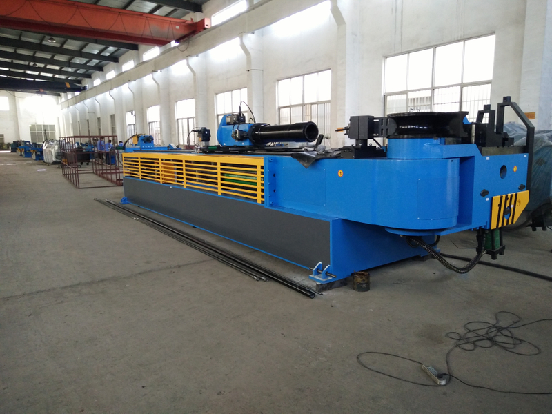 Cintreuse de tubes Inder Iron GM-SB-168CNC-2A-1S
